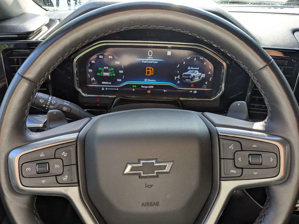 2023 Chevrolet Silverado - $46,900