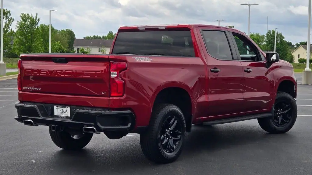 2024 Chevrolet Silverado 1500 LT Trail Boss