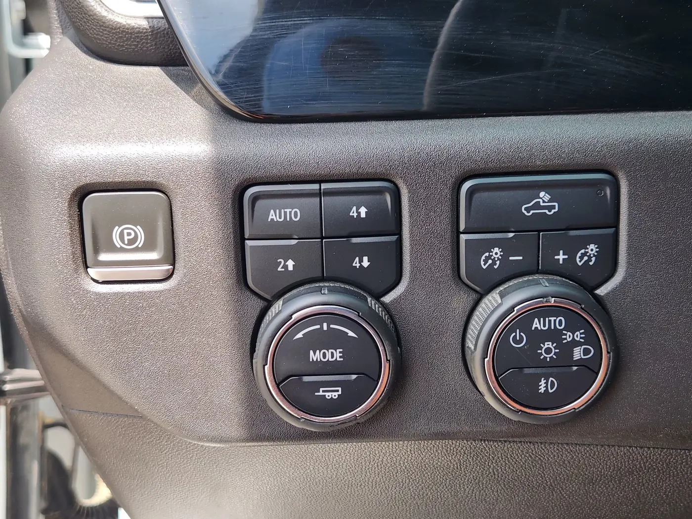 2024 Chevrolet Silverado - $45,923