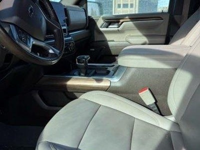 2024 Chevrolet Silverado 1500 4X4 LT Trail Boss 4DR Crew Cab 5.8 FT. SB