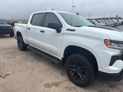 2023 Chevrolet Silverado 1500 4X4 LT Trail Boss 4DR Crew Cab 5.8 FT. SB