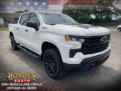 2023 Chevrolet Silverado 1500 4X4 LT Trail Boss 4DR Crew Cab 5.8 FT. SB