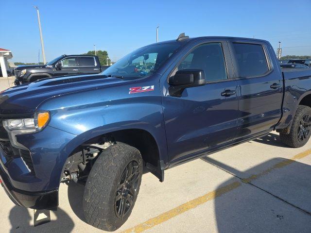 2022 Chevrolet Silverado - $39,995