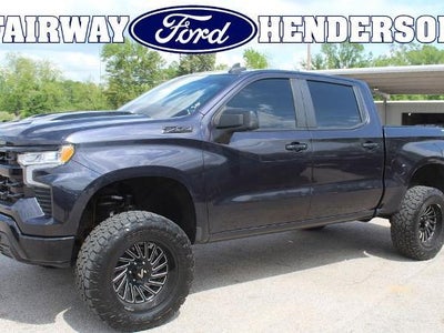 2022 Chevrolet Silverado 1500 4X4 LT Trail Boss 4DR Crew Cab 5.8 FT. SB
