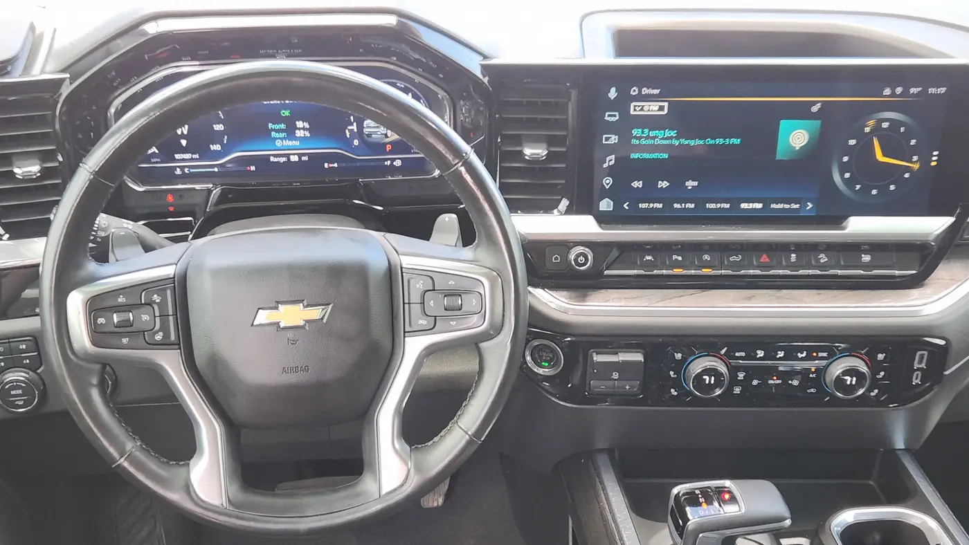2023 Chevrolet Silverado 1500 LTZ