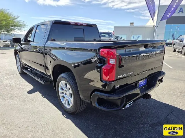 2023 Chevrolet Silverado - $38,105
