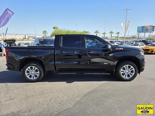 2023 Chevrolet Silverado - $38,105
