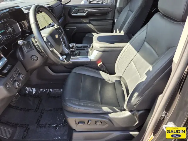 2023 Chevrolet Silverado - $38,105