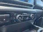 2022 Silverado 1500 Thumbnail 5