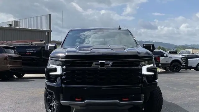 2024 Chevrolet Silverado 1500 ZR2