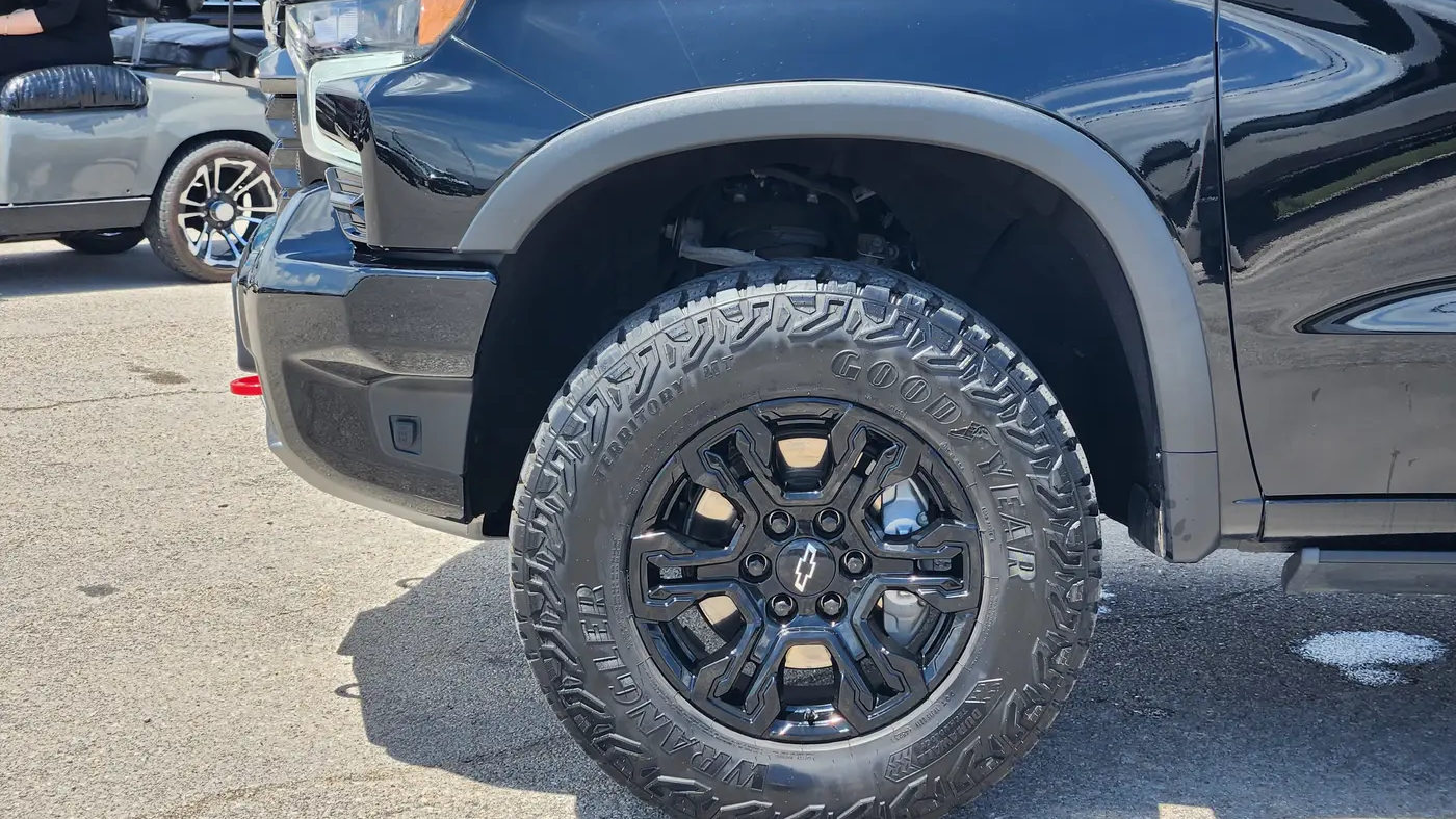 2024 Chevrolet Silverado 1500 ZR2