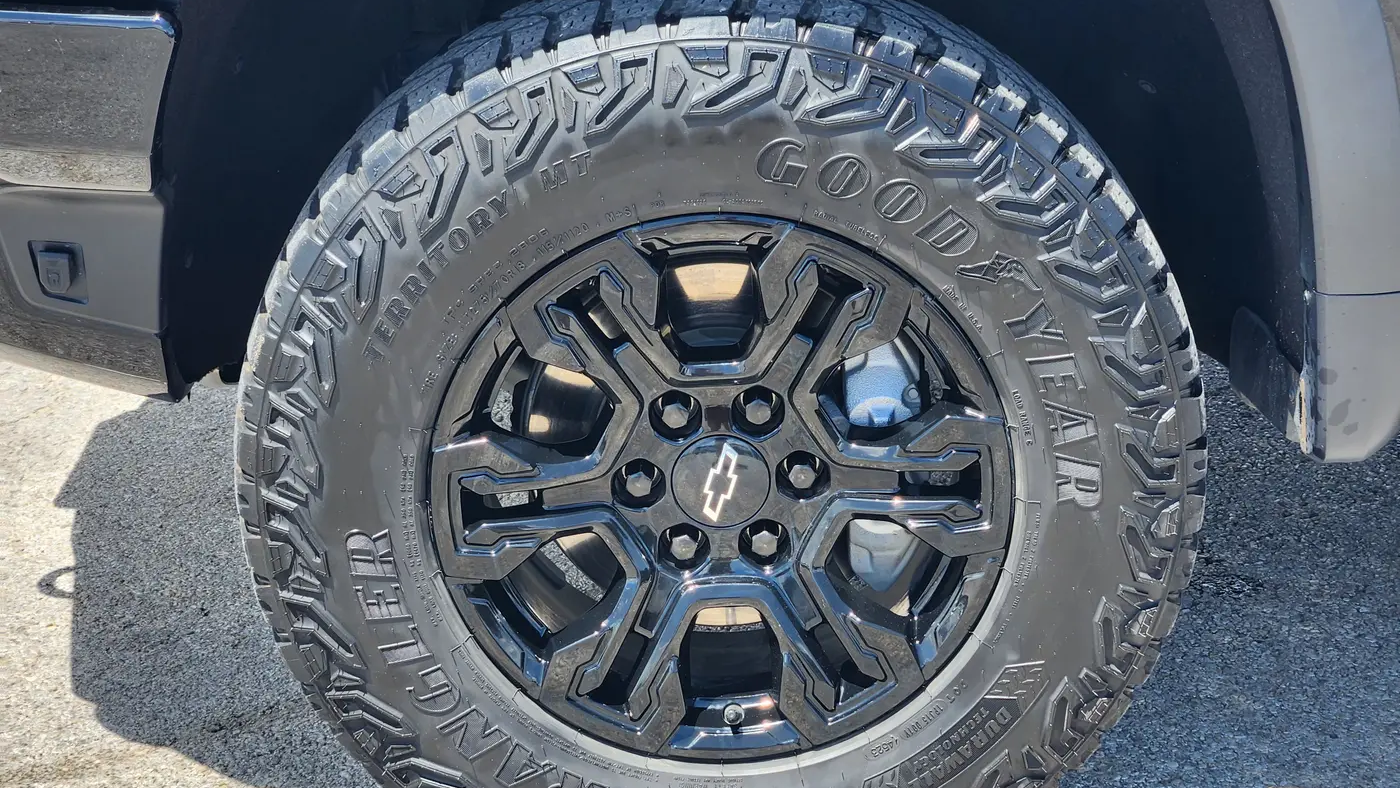 2024 Chevrolet Silverado 1500 ZR2