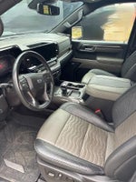 2024 Silverado 1500 Thumbnail 6