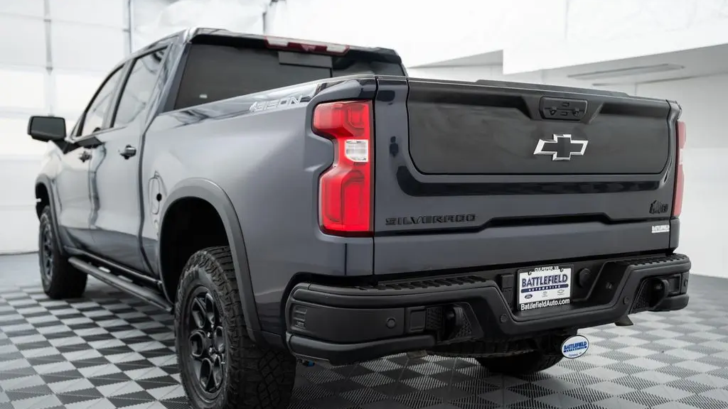2024 Chevrolet Silverado 1500 ZR2
