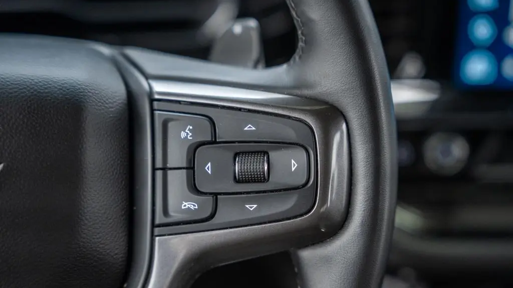 2024 Chevrolet Silverado 1500 ZR2