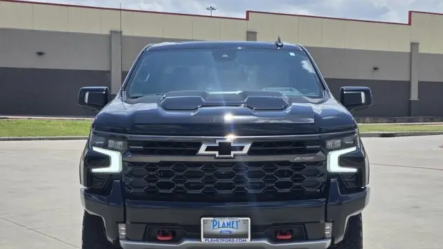 2024 Chevrolet Silverado 1500 ZR2