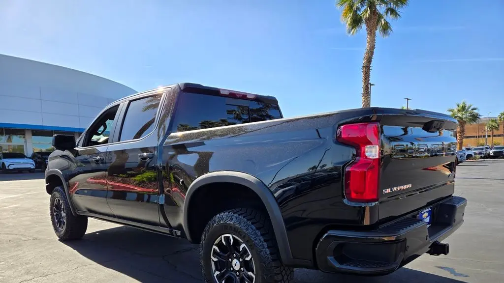 2024 Chevrolet Silverado 1500 ZR2
