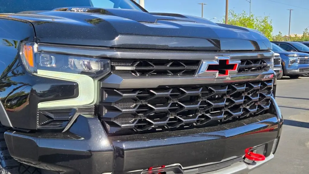 2024 Chevrolet Silverado 1500 ZR2