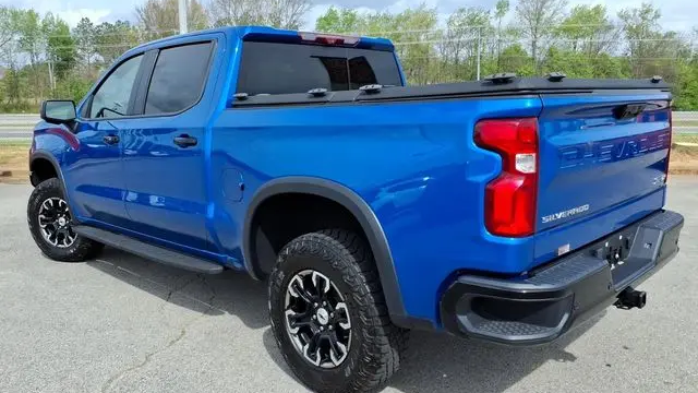2023 Chevrolet Silverado 1500 ZR2