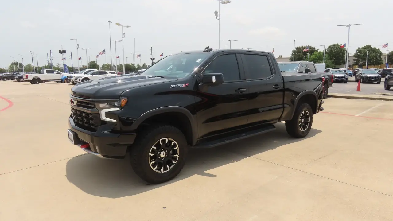 2023 Chevrolet Silverado 1500 ZR2