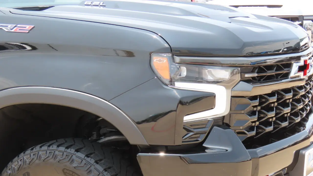2023 Chevrolet Silverado 1500 ZR2
