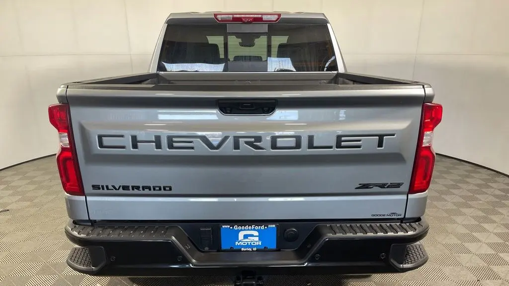 2023 Chevrolet Silverado 1500 ZR2
