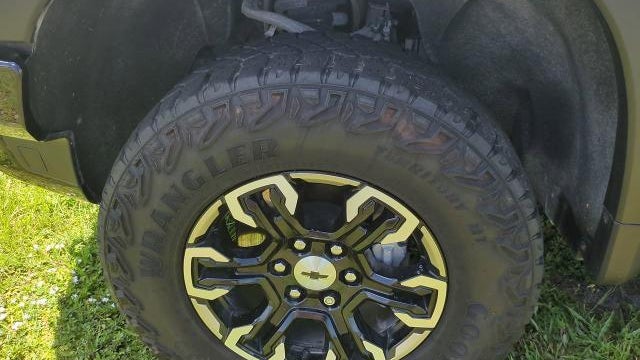 2023 Chevrolet Silverado 1500 ZR2
