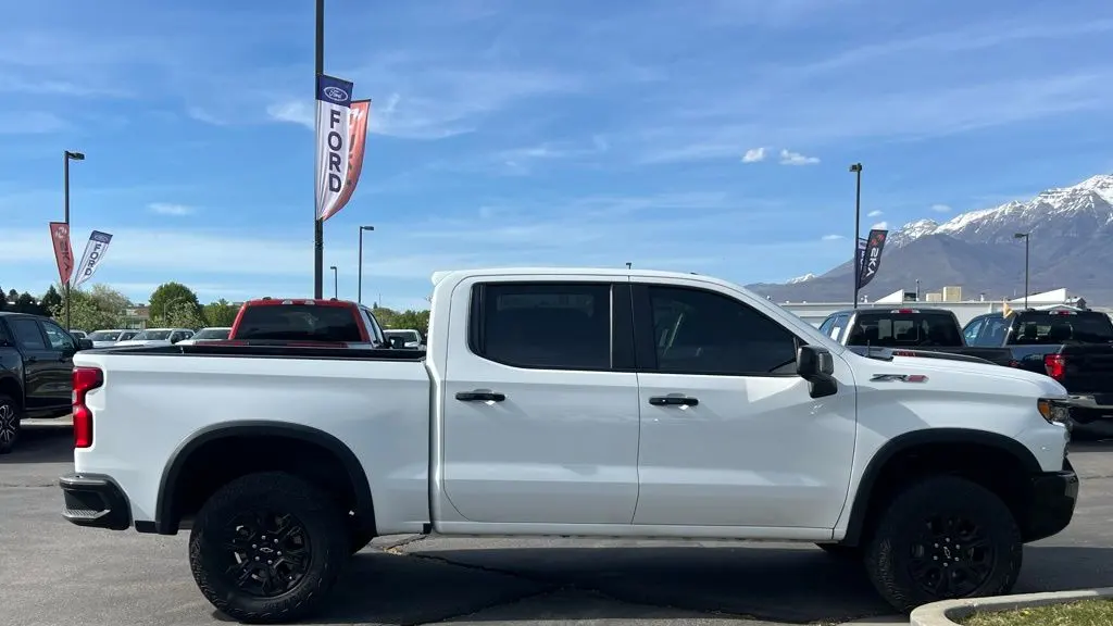 2023 Chevrolet Silverado 1500 ZR2