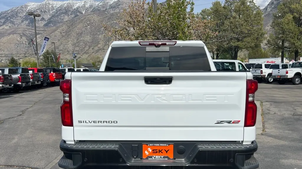 2023 Chevrolet Silverado 1500 ZR2