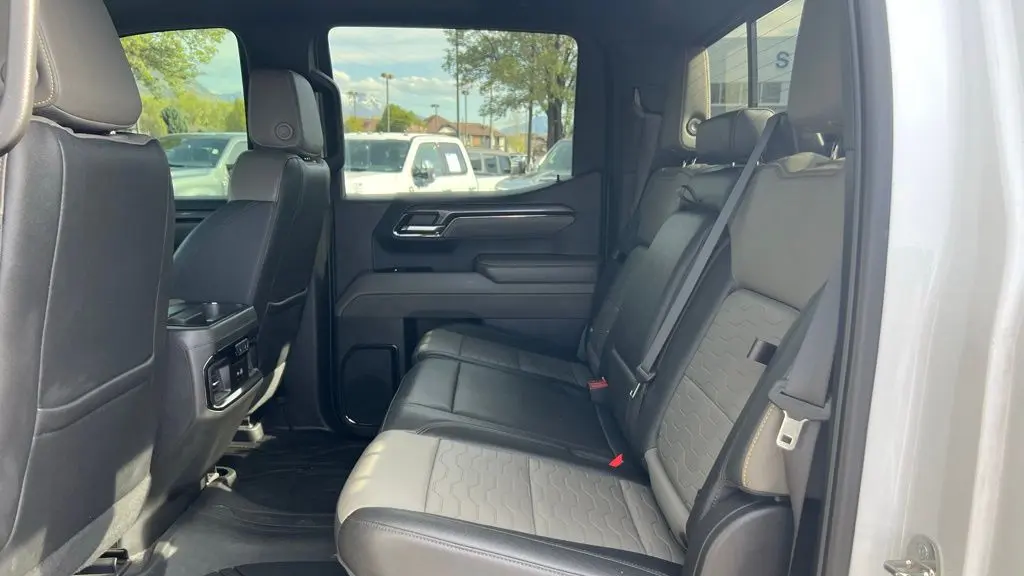 2023 Chevrolet Silverado 1500 ZR2