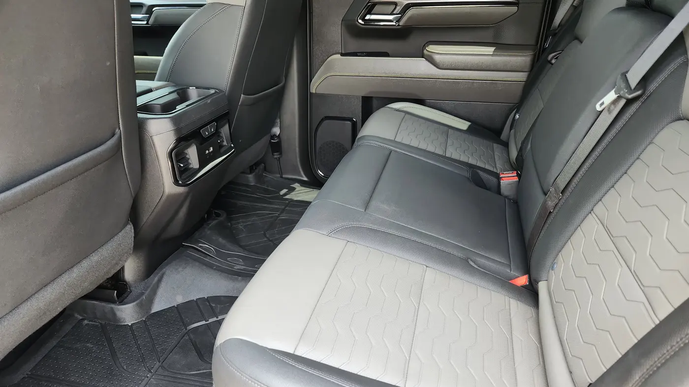 2023 Chevrolet Silverado 1500 ZR2