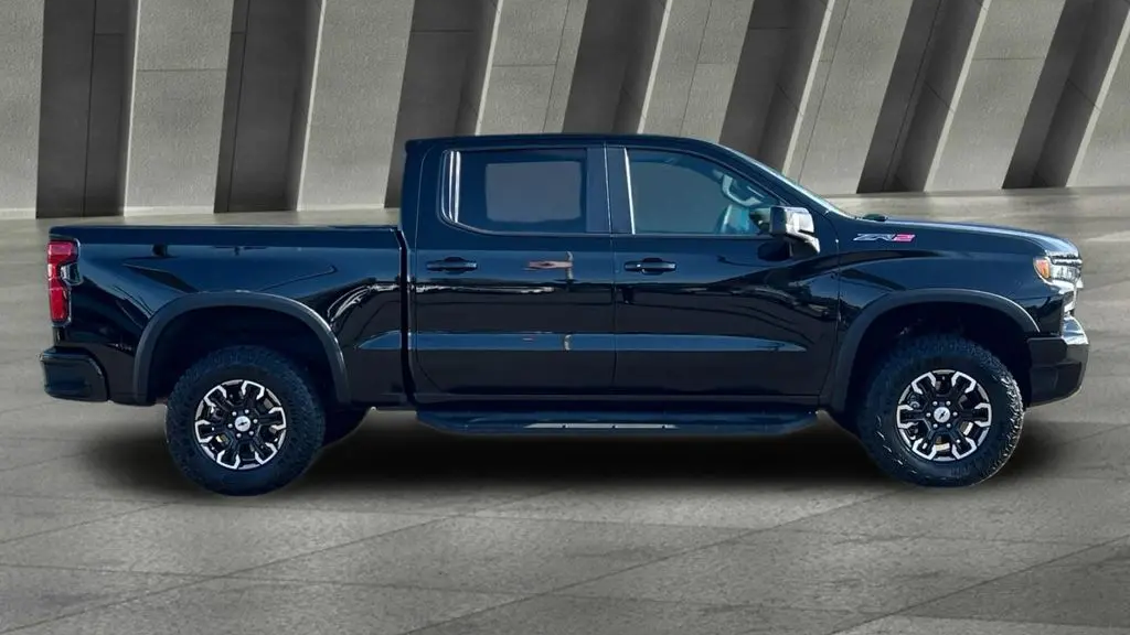 2023 Chevrolet Silverado 1500 ZR2