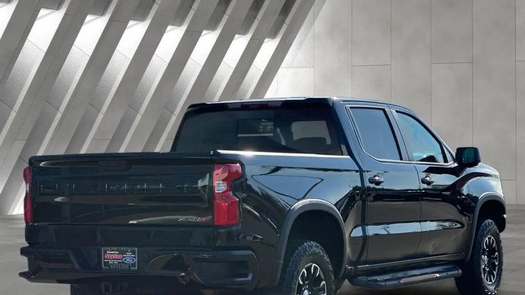 2023 Chevrolet Silverado 1500 ZR2