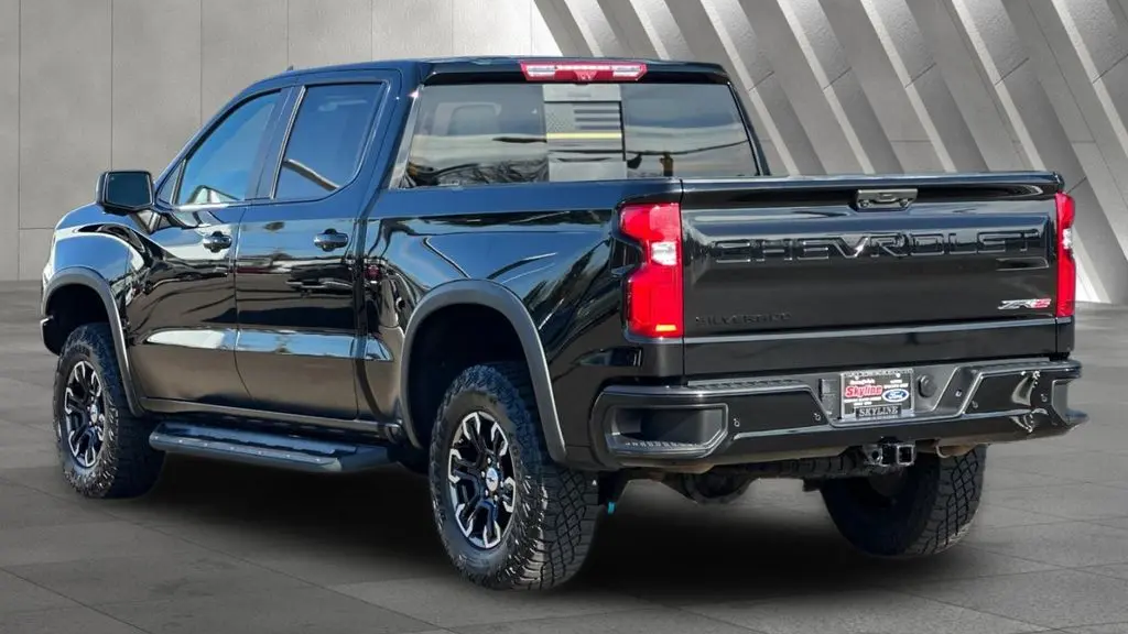 2023 Chevrolet Silverado 1500 ZR2