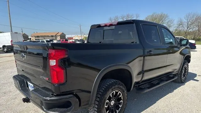 2023 Chevrolet Silverado 1500 ZR2