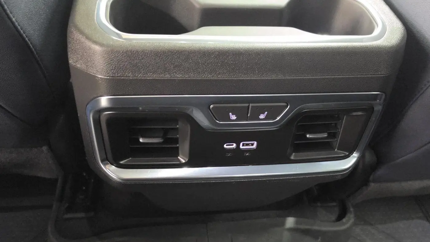 2023 Chevrolet Silverado 1500 High Country
