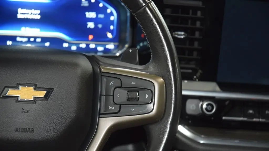 2023 Chevrolet Silverado 1500 High Country