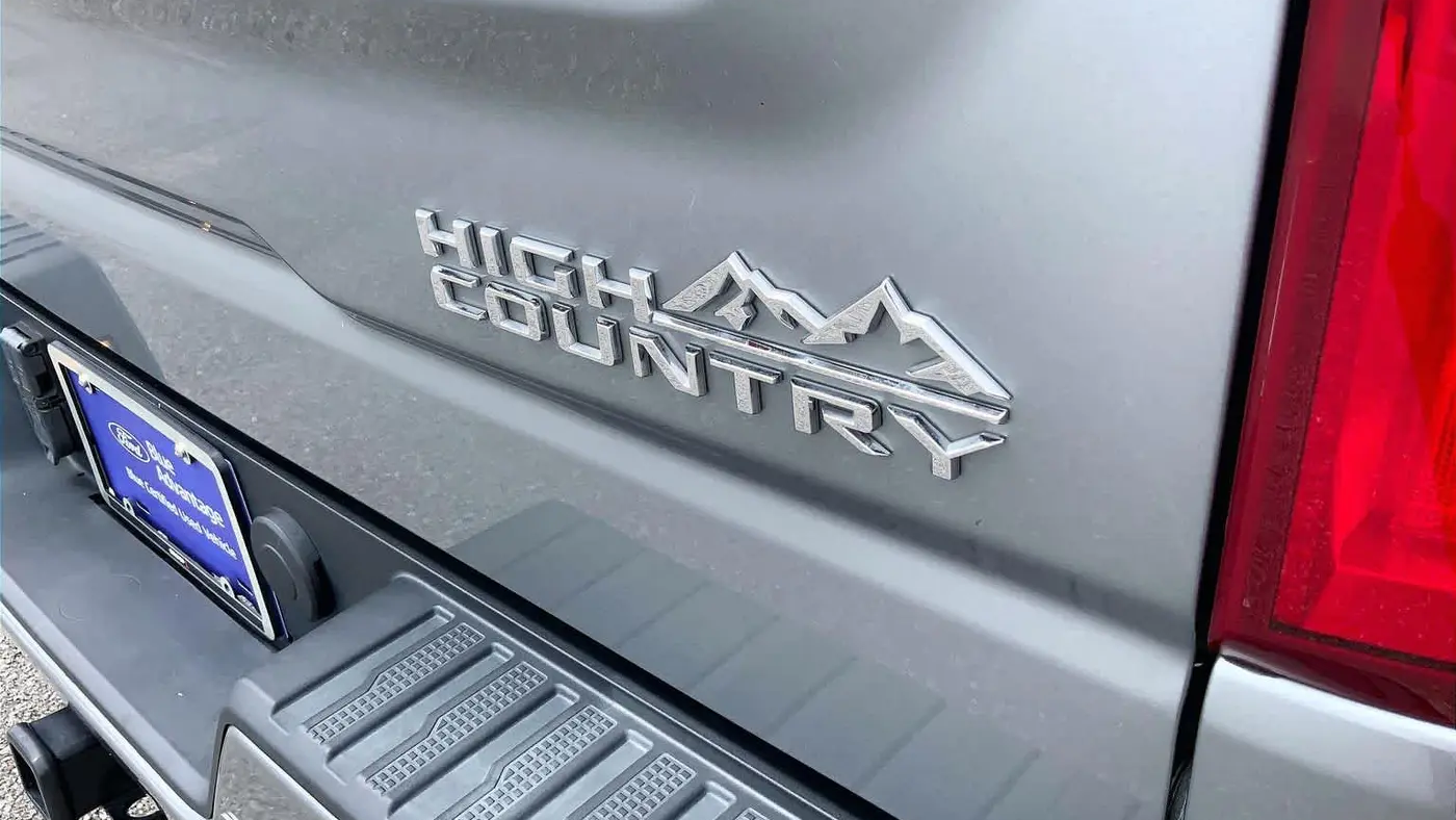 2023 Chevrolet Silverado 1500 High Country
