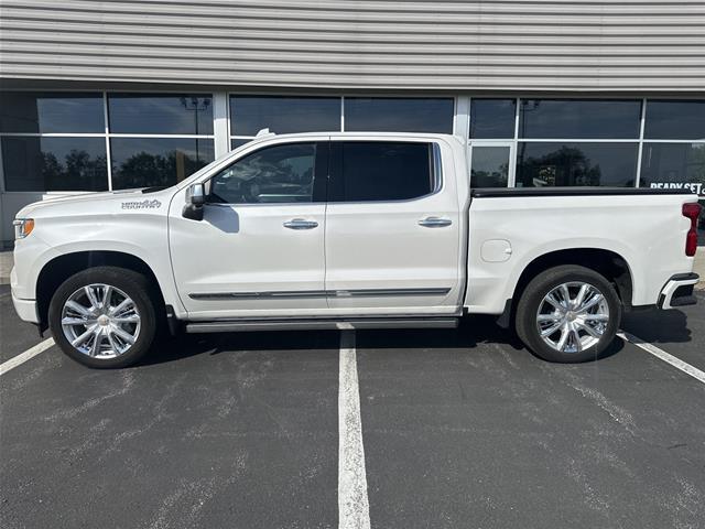 2022 Chevrolet Silverado - $48,998