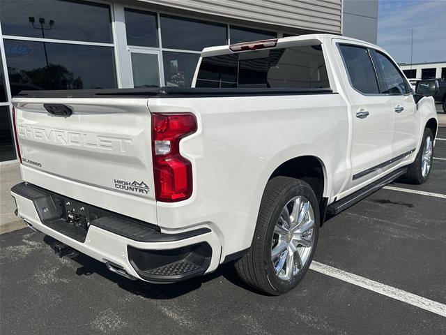 2022 Chevrolet Silverado - $48,998