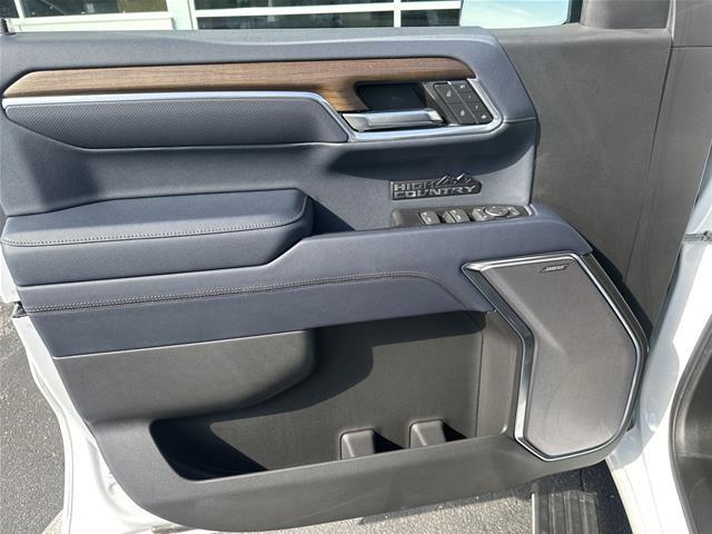 2022 Chevrolet Silverado - $48,998