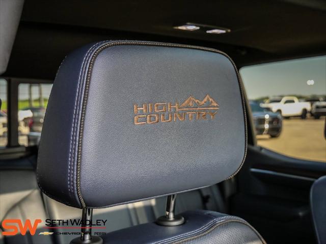 2022 Chevrolet Silverado - $38,900