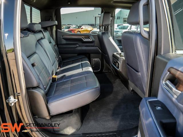 2022 Chevrolet Silverado - $38,900