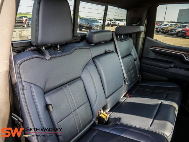 2022 Chevrolet Silverado - $38,900