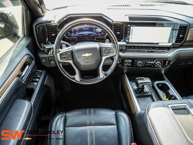 2022 Chevrolet Silverado - $38,900