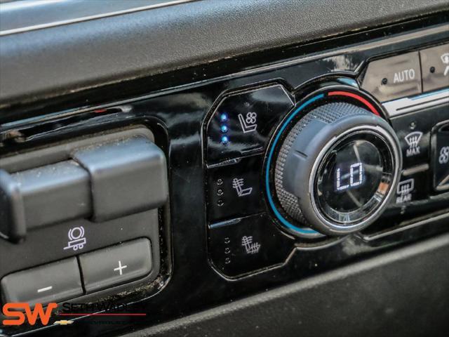 2022 Chevrolet Silverado - $38,900