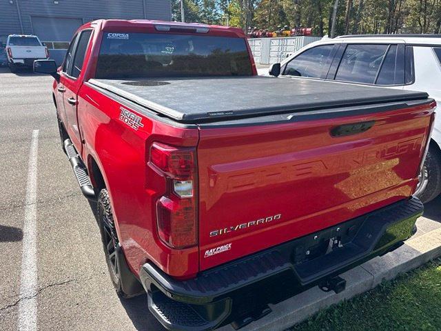 2025 Chevrolet Silverado - $41,924