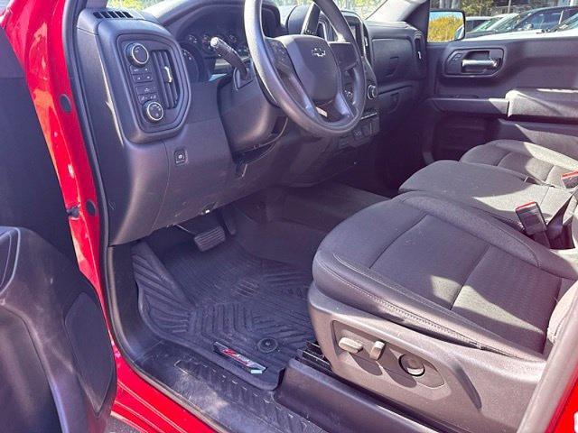 2025 Chevrolet Silverado - $41,924