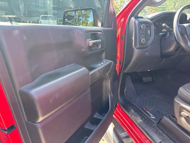 2025 Chevrolet Silverado - $41,924