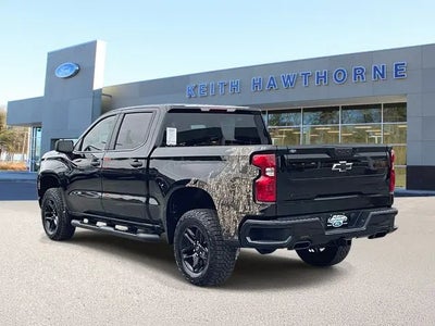 2025 Chevrolet Silverado 1500 4X4 Custom Trail Boss 4DR Crew Cab 5.8 FT. SB